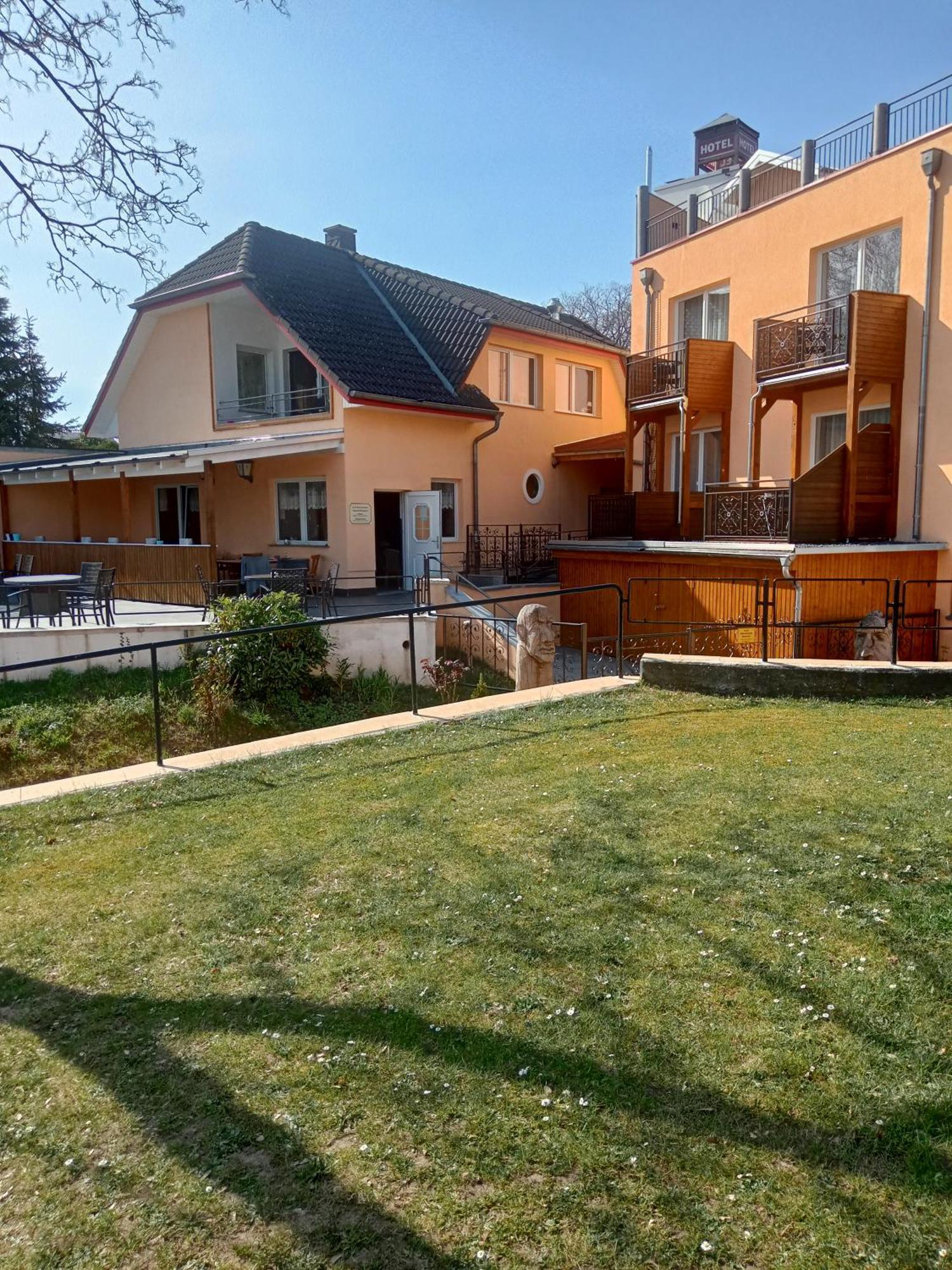 Seehotel Bad Kleinen Bagian luar foto